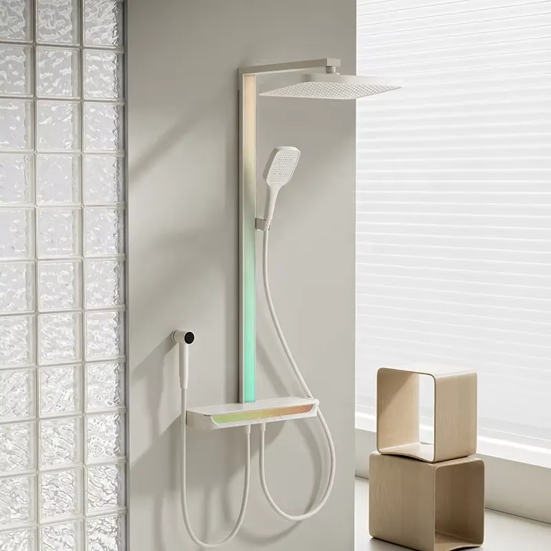 Brass Digital Waterfall Shower - огляд і ціна Spa & Wellness Zámeček Petrovice